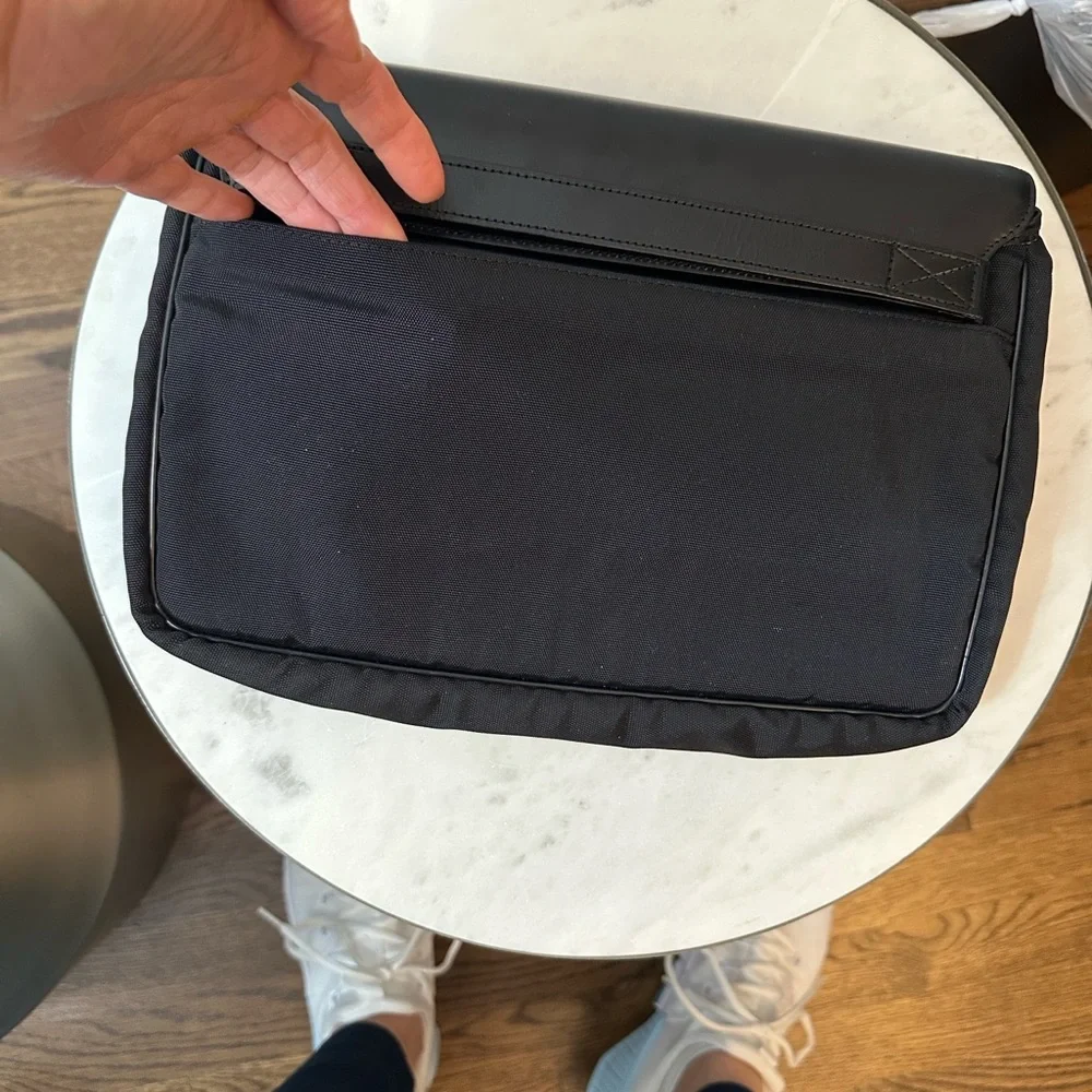 NWOT Dunhill Black Leather iPad Bag